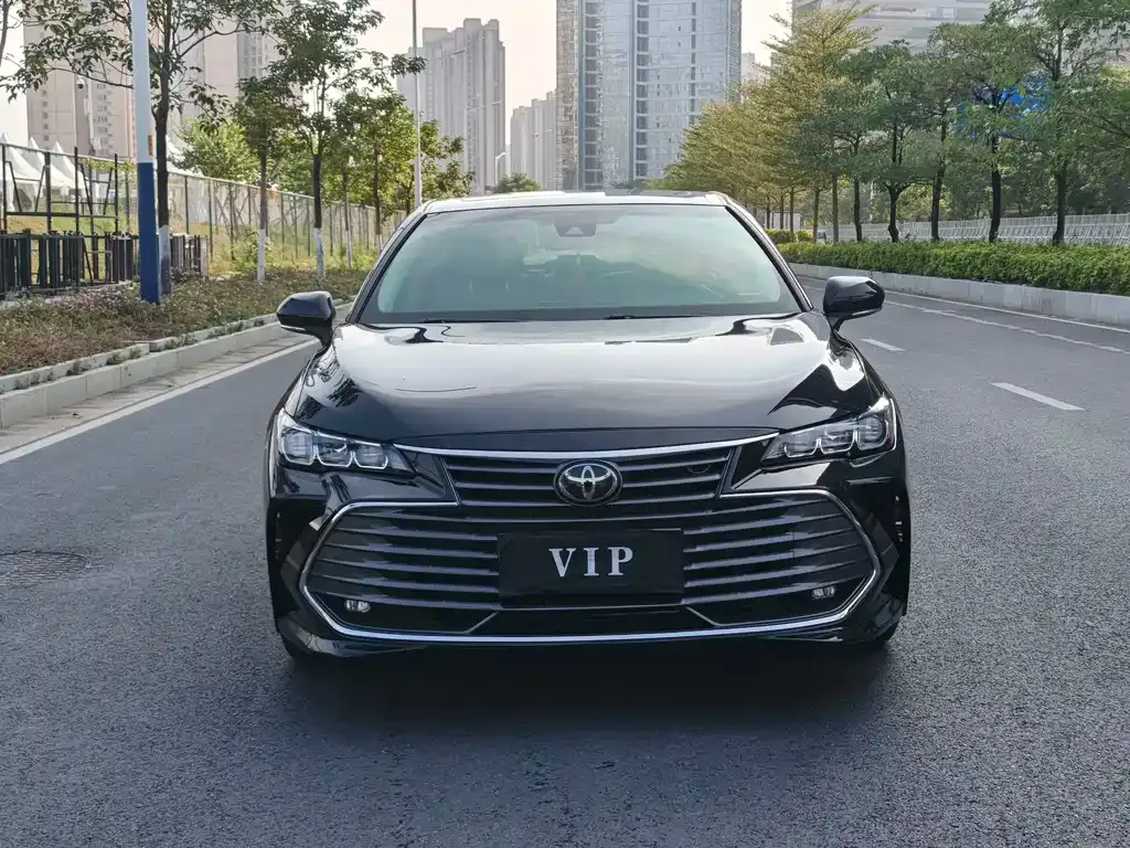 Toyota Avalon 2022 из CN, фото 8