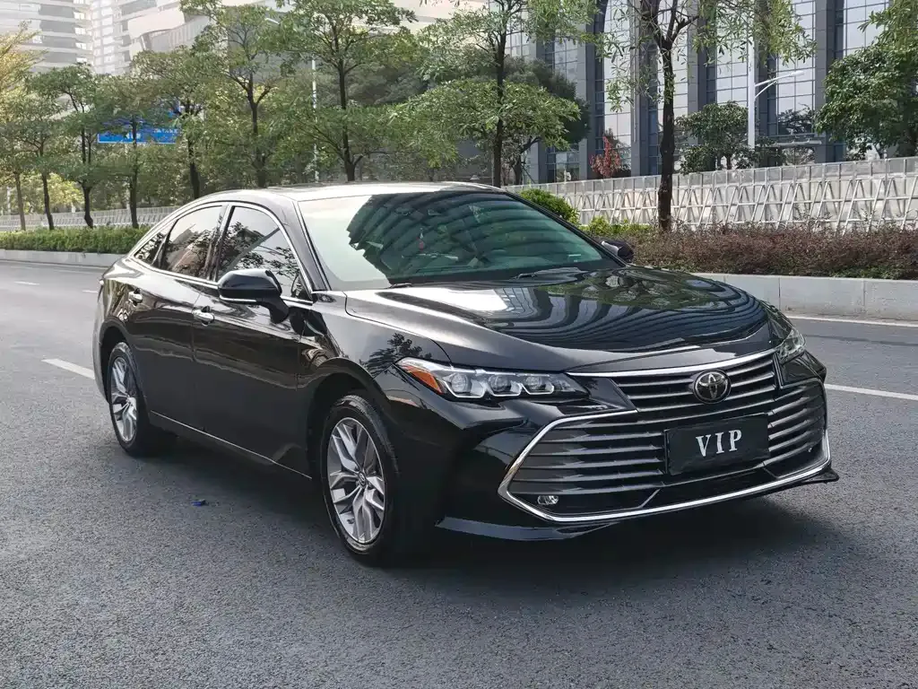 Toyota Avalon 2022 из CN, фото 4