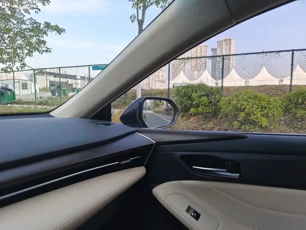 Toyota Avalon 2022 из CN, фото 6
