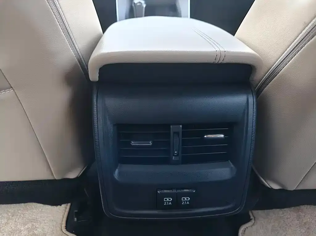 Toyota Avalon 2022 из CN, фото 2