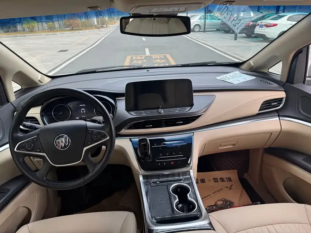 Buick GL8 2023 из CN, фото 5