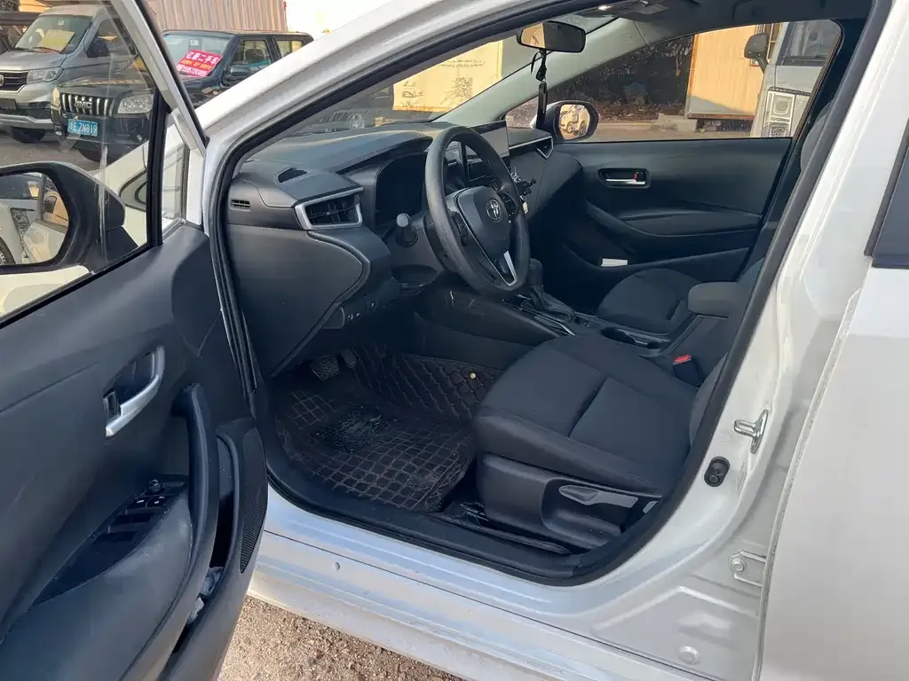 Toyota Levin 2024 из CN, фото 4