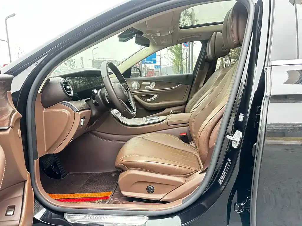 Mercedes-Benz E-Class 2021 из CN, фото 6