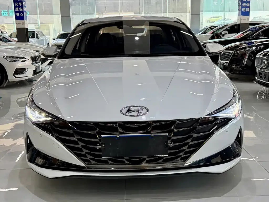 Hyundai Elantra 2022 из CN, фото 8