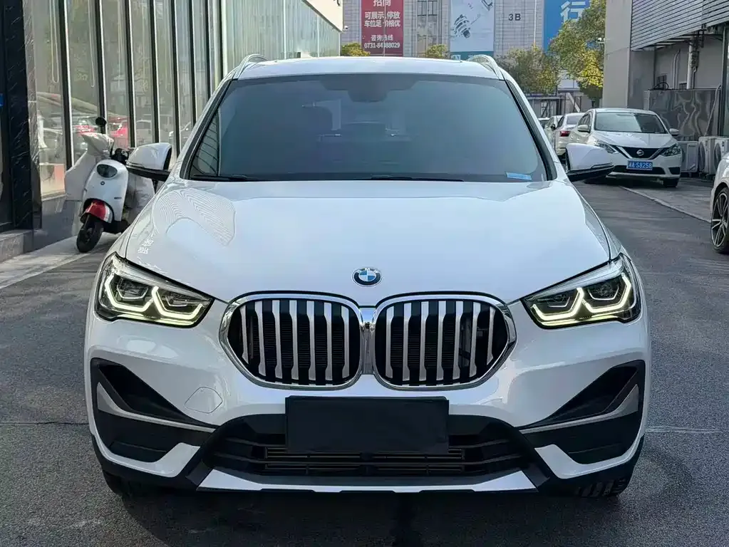 BMW X1 2022 из CN, фото 4