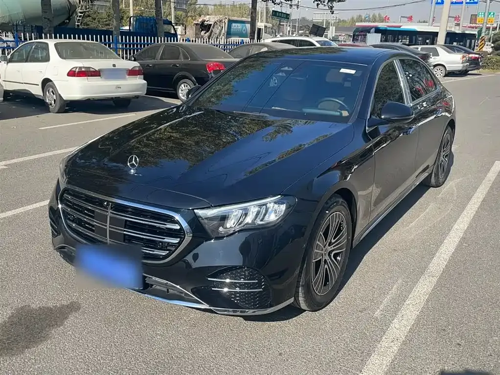 Mercedes-Benz E-Class 2024 из CN, фото 1