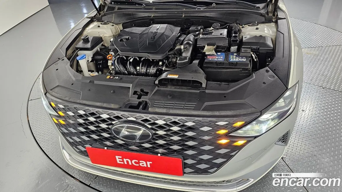 Hyundai Grandeur — фото 9