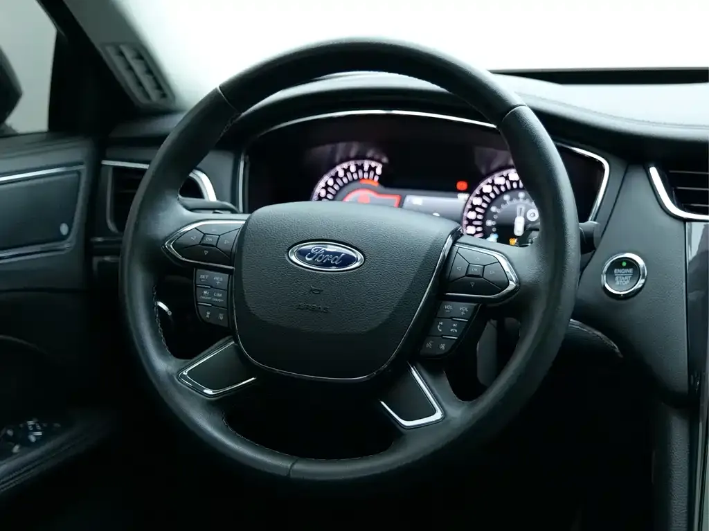 Ford Taurus 2021 из CN, фото 10