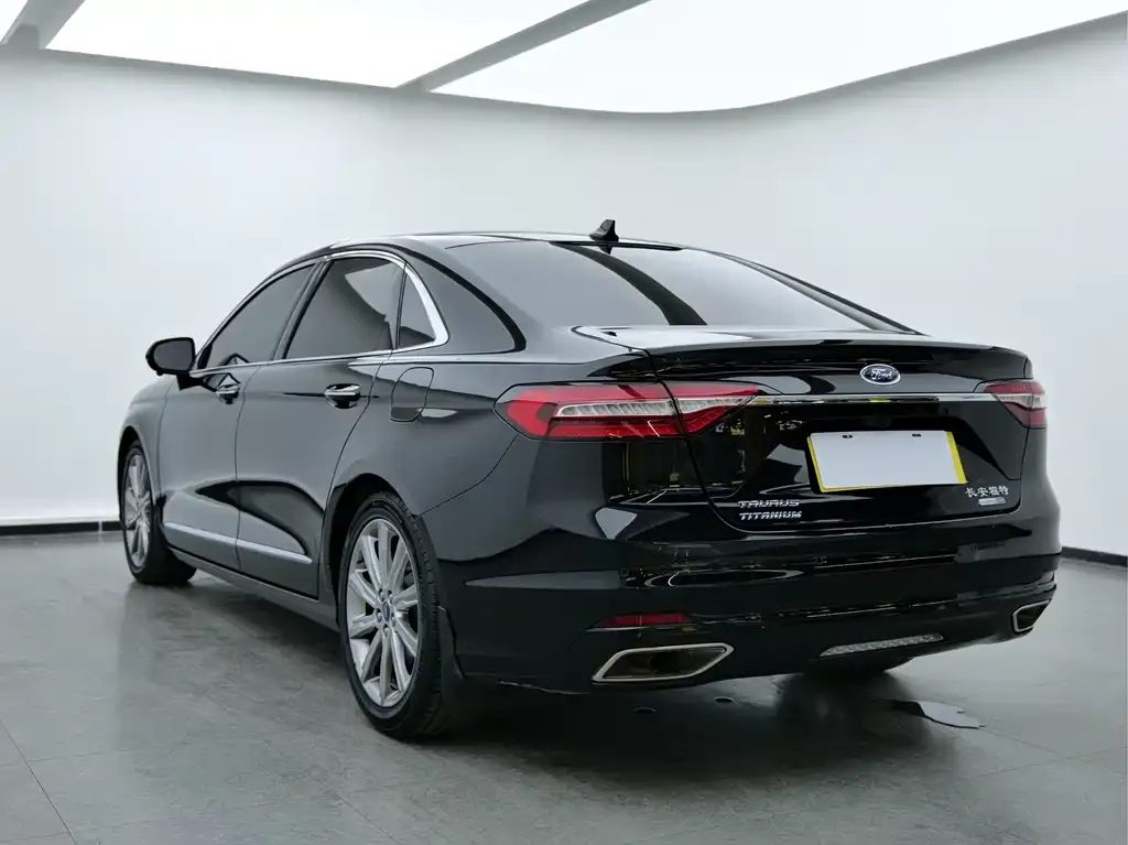 Ford Taurus 2021 из CN, фото 6