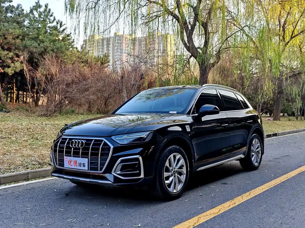 Audi Q5L 2023 из CN, фото 1