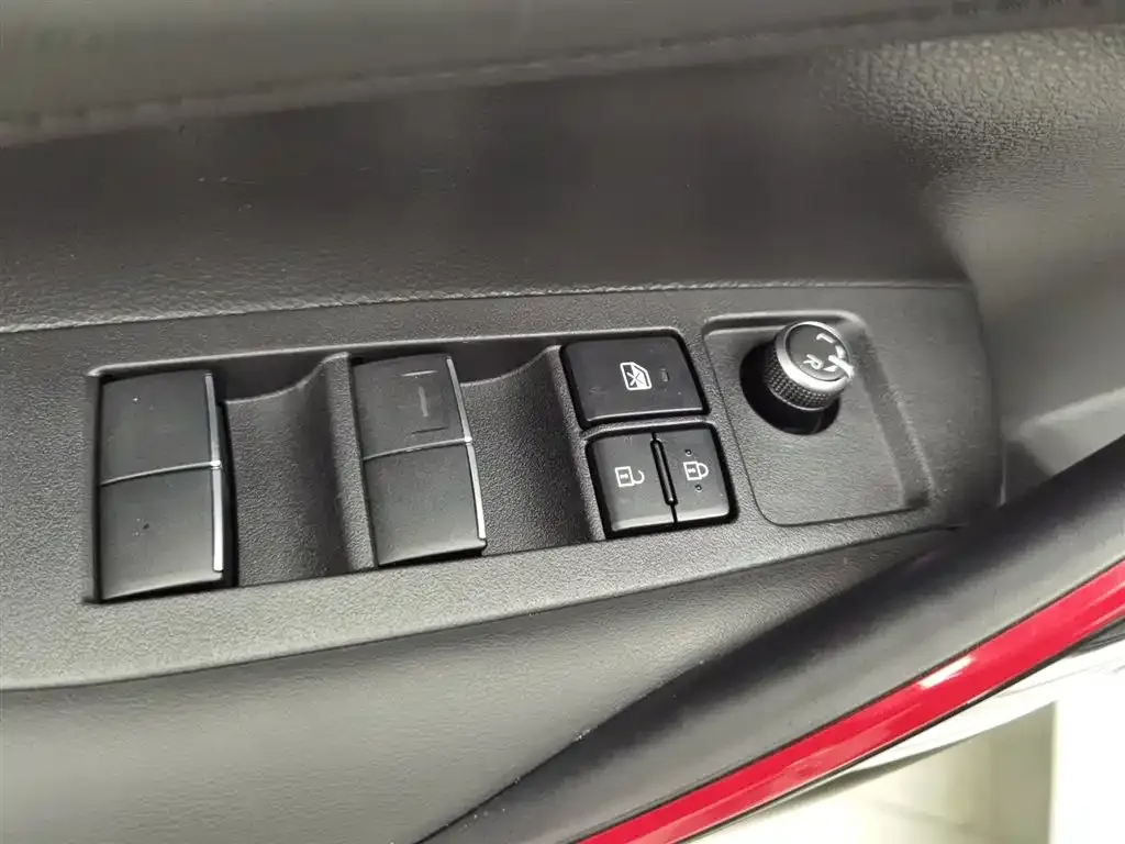 Toyota Levin 2023 из CN, фото 3