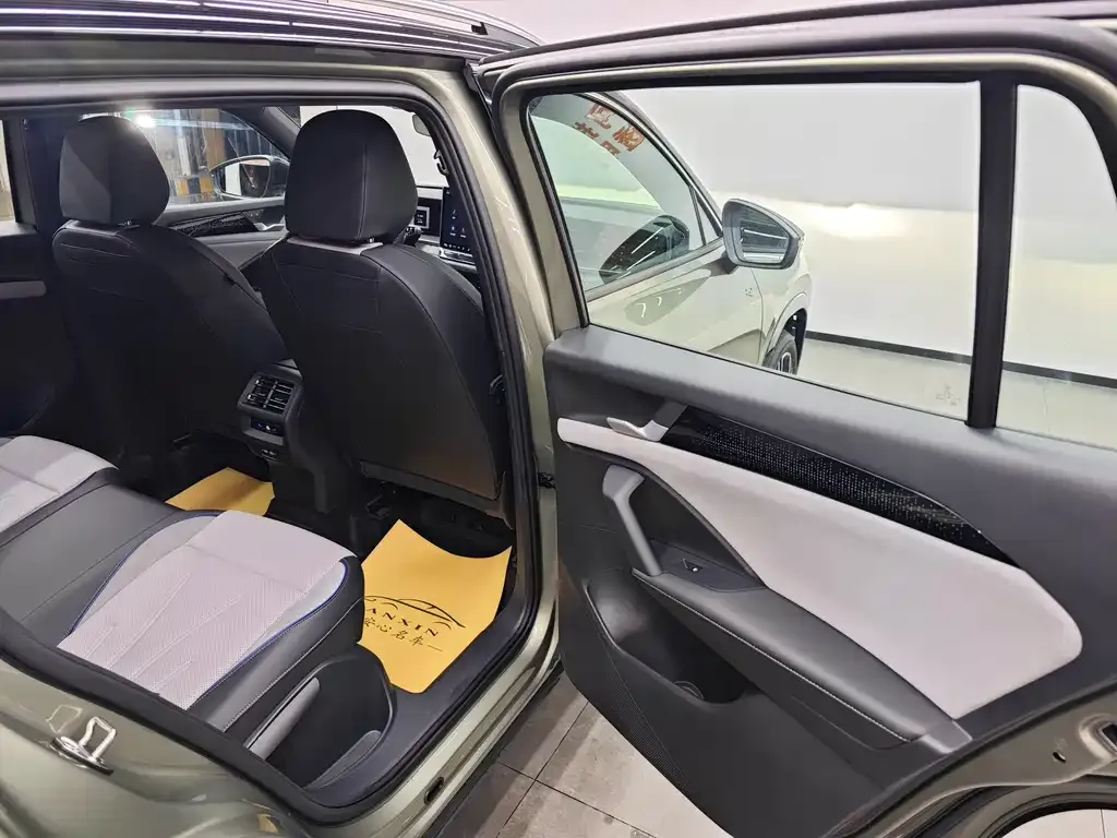 Volkswagen Tayron 2025 из CN, фото 8