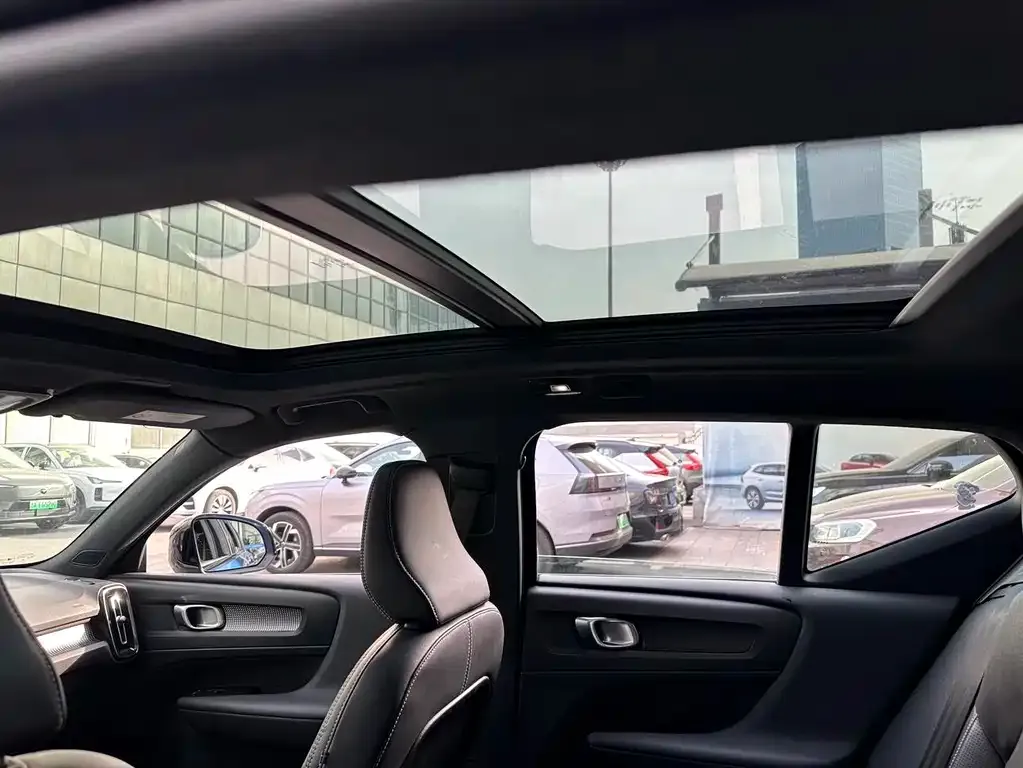 Volvo XC40 NEV 2021 из CN, фото 7