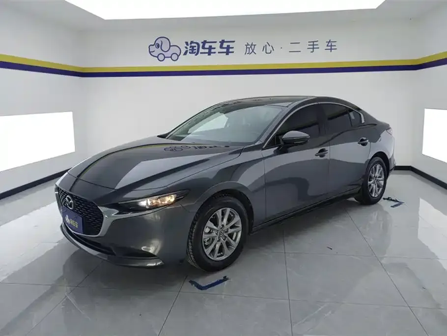 Mazda 3 Axela 2022 из CN, фото 1