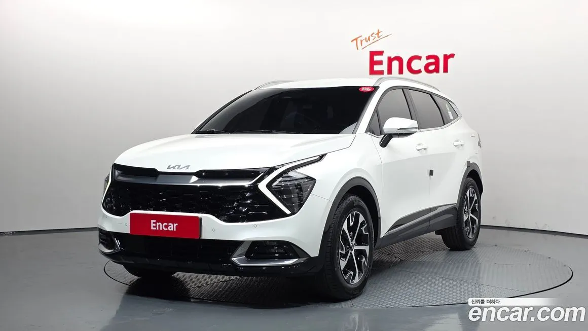 Kia Sportage — фото 1
