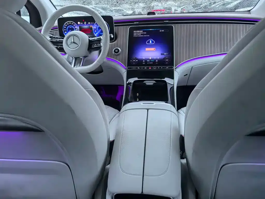 Mercedes-Benz EQE SUV 2023 из CN, фото 4