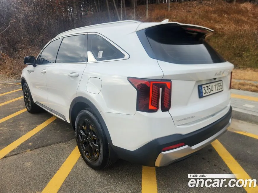 Kia Sorento — фото 3