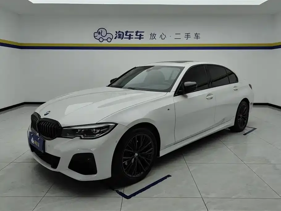 BMW 3 Series 2021 из CN, фото 1