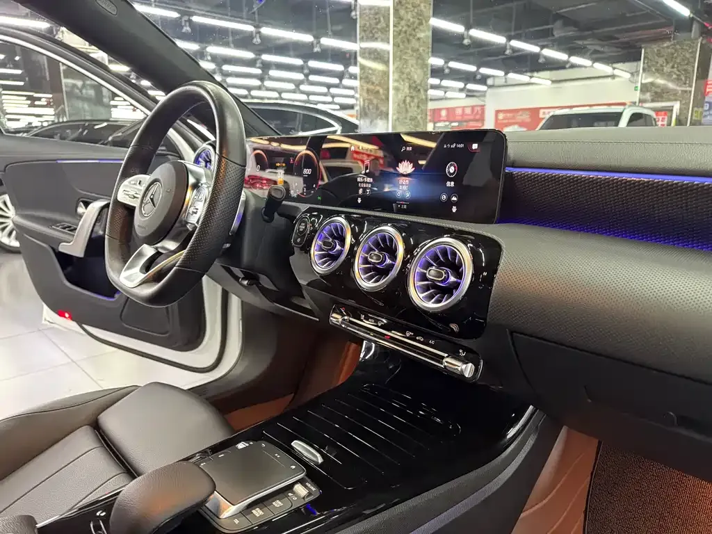Mercedes-Benz A-Class 2022 из CN, фото 5