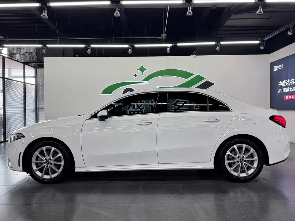Mercedes-Benz A-Class 2022 из CN, фото 4