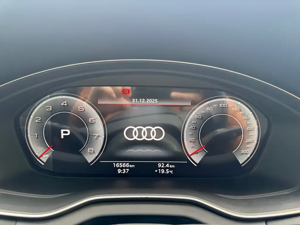 Audi Q5L 2024 из CN, фото 4