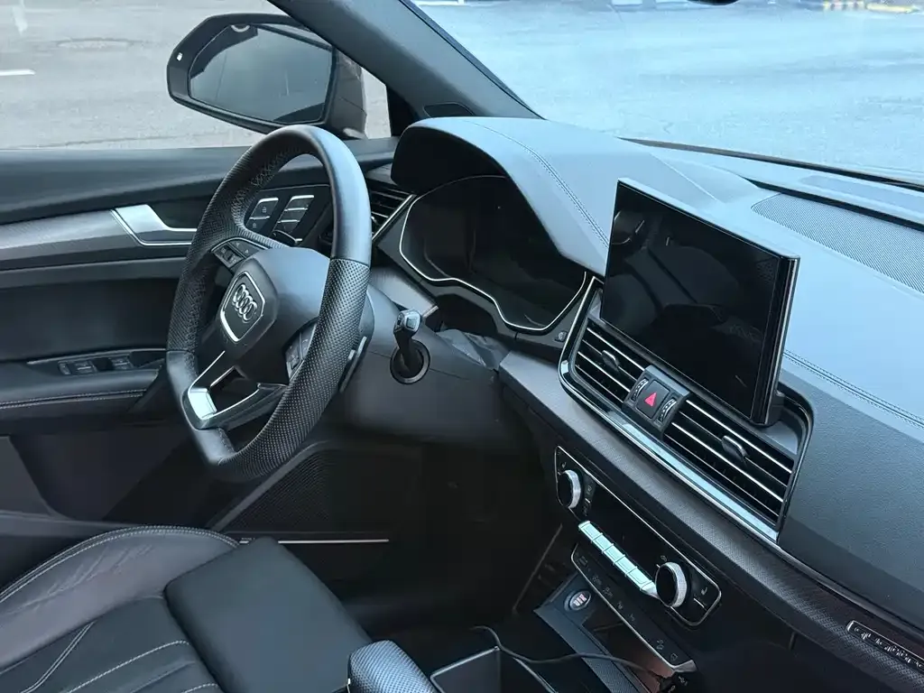 Audi Q5L 2024 из CN, фото 7