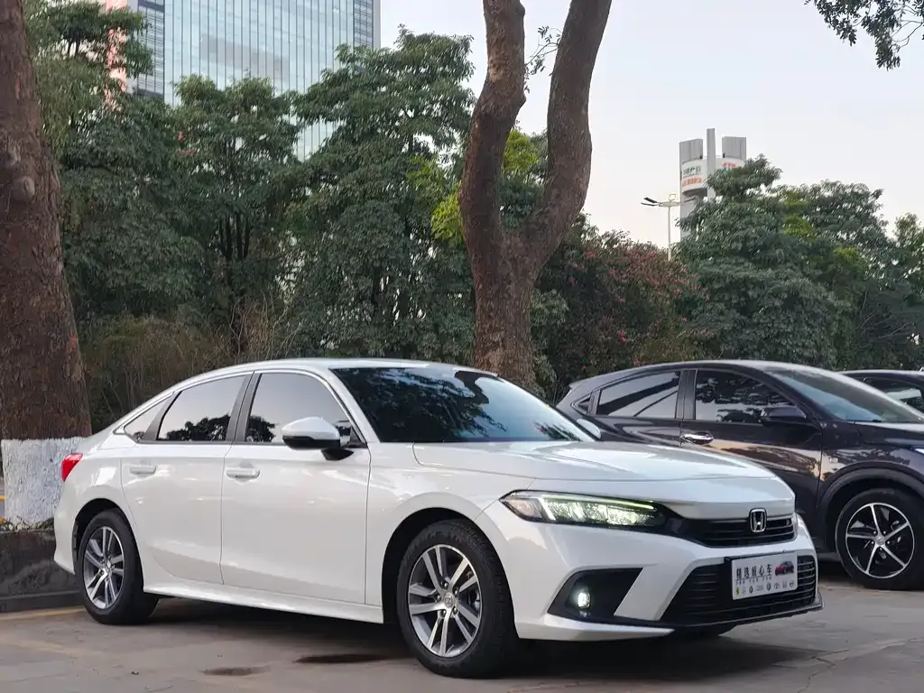 Honda Civic — фото 5