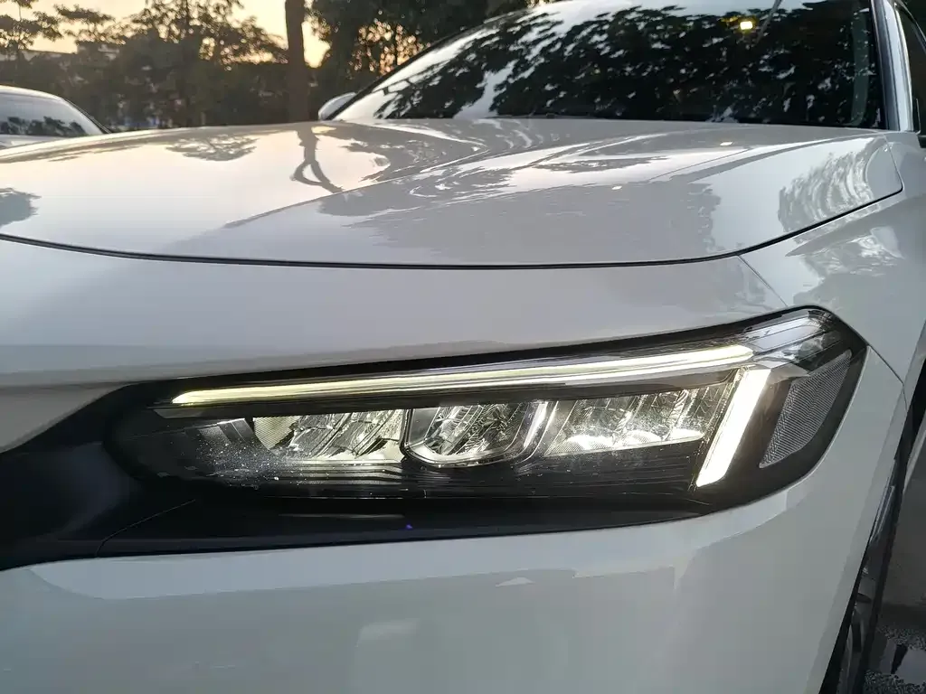 Honda Civic — фото 4