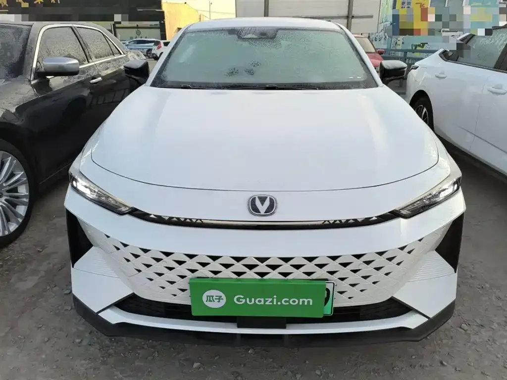Changan UNI-V iDD 2025 из CN, фото 8