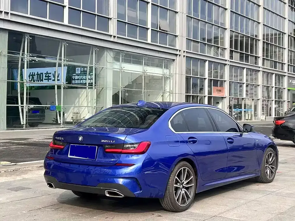 BMW 3 Series 2021 из CN, фото 9