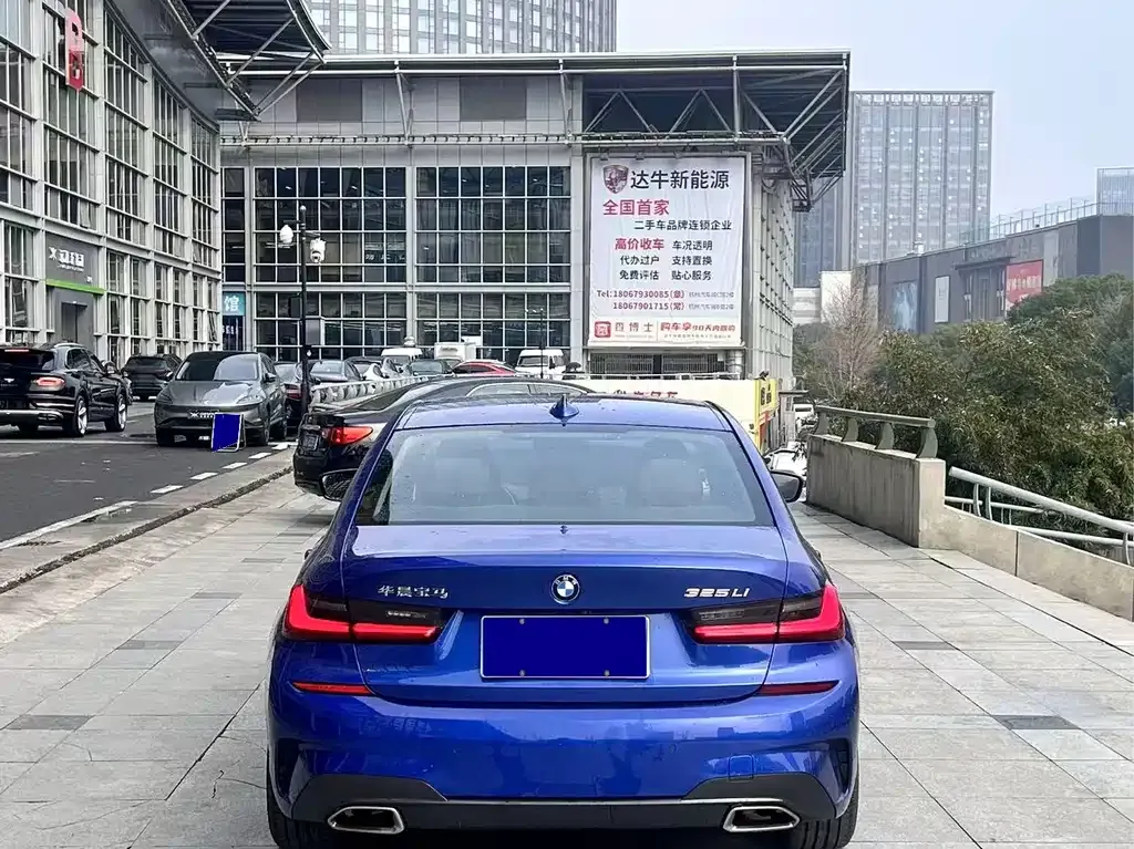 BMW 3 Series 2021 из CN, фото 4