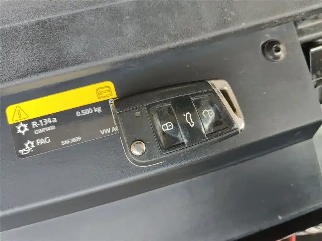 Volkswagen Tiguan L 2021 из CN, фото 8