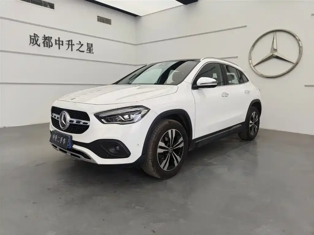 Mercedes-Benz GLA 2023 из CN, фото 1