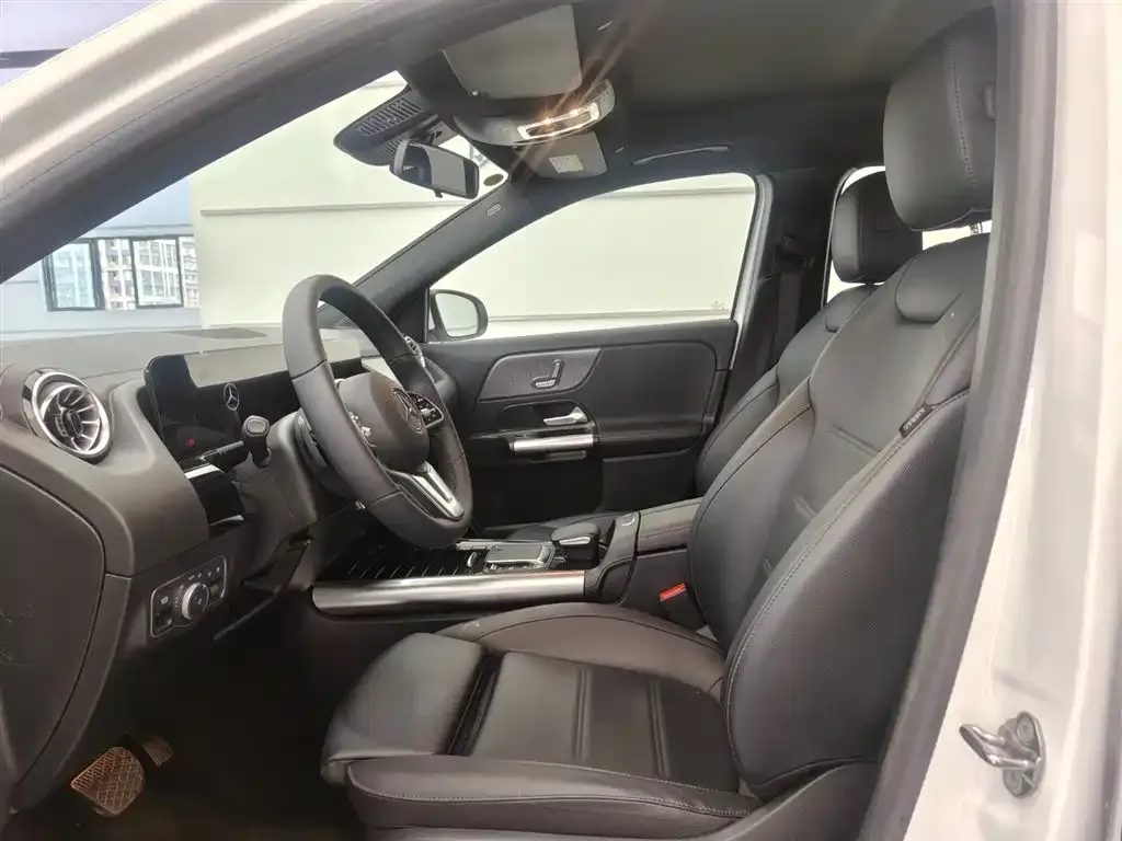 Mercedes-Benz GLA 2023 из CN, фото 4