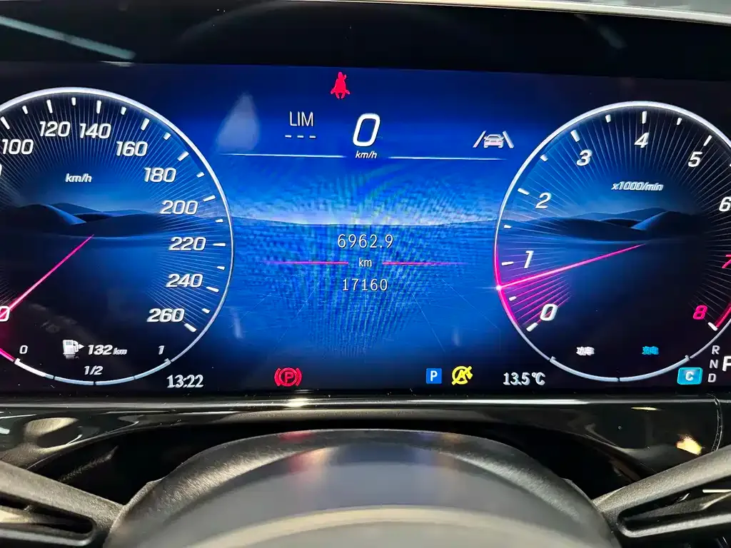 Mercedes-Benz E-Class 2025 из CN, фото 6