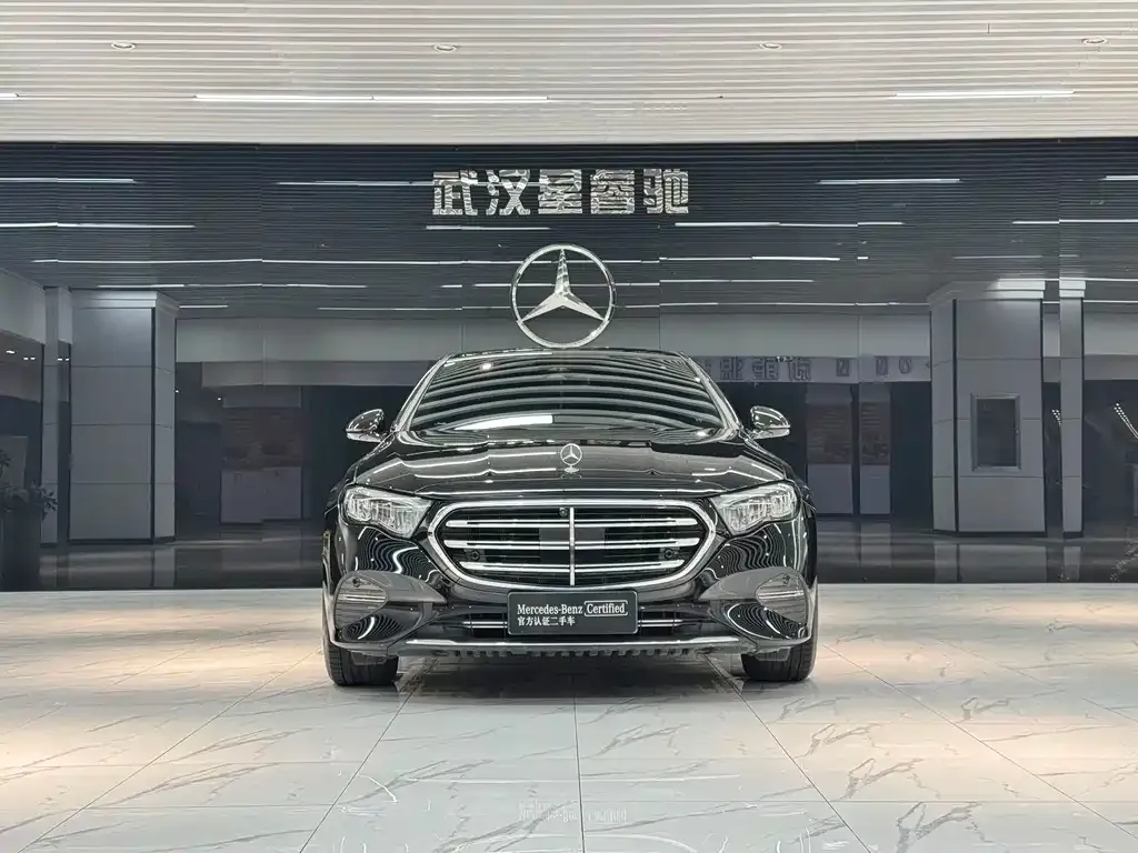 Mercedes-Benz E-Class 2025 из CN, фото 3