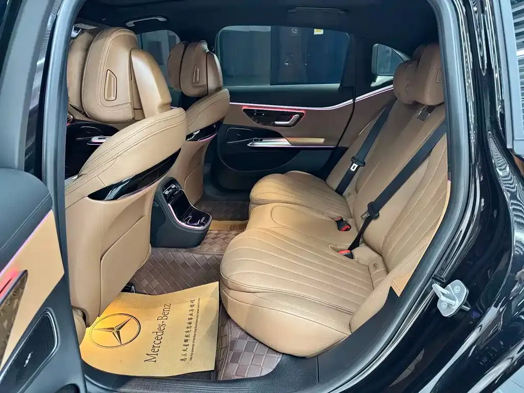 Mercedes-Benz E-Class 2025 из CN, фото 10