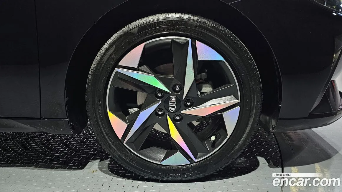 Hyundai AVANTE — фото 8