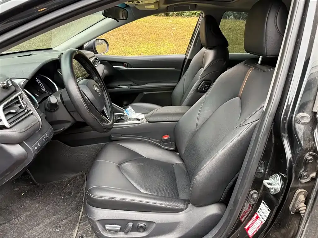 Toyota Camry 2024 из CN, фото 10