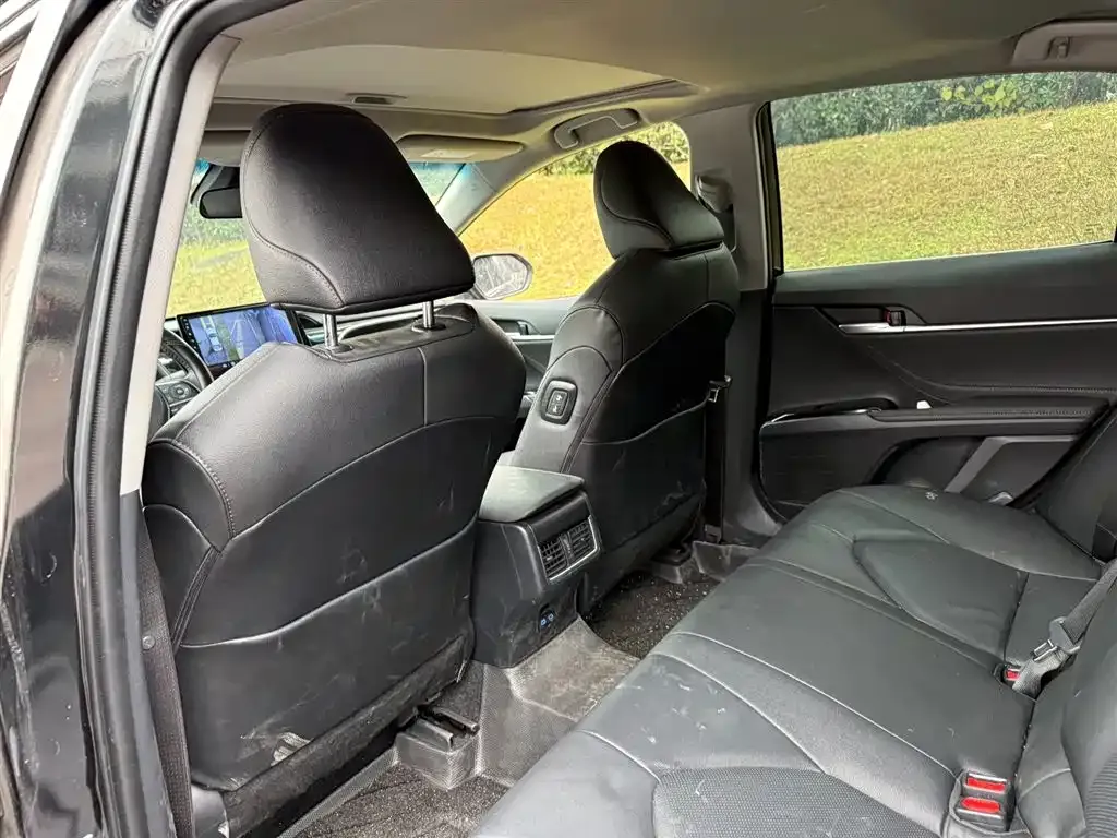 Toyota Camry 2024 из CN, фото 3