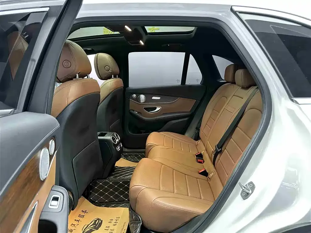 Mercedes-Benz GLC 2021 из CN, фото 3