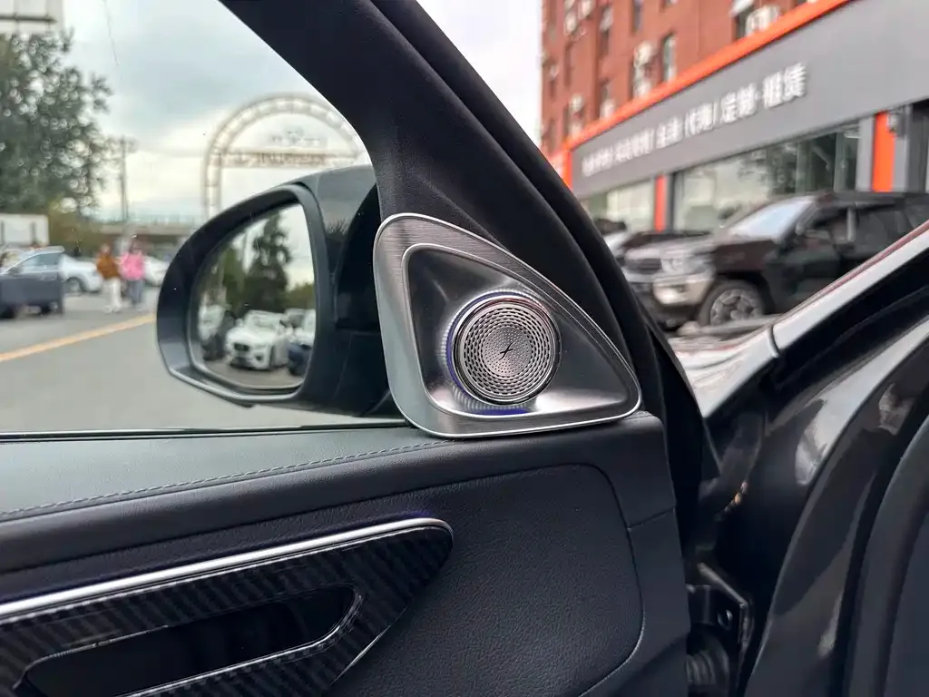 Mercedes-Benz C-Class 2024 из CN, фото 2