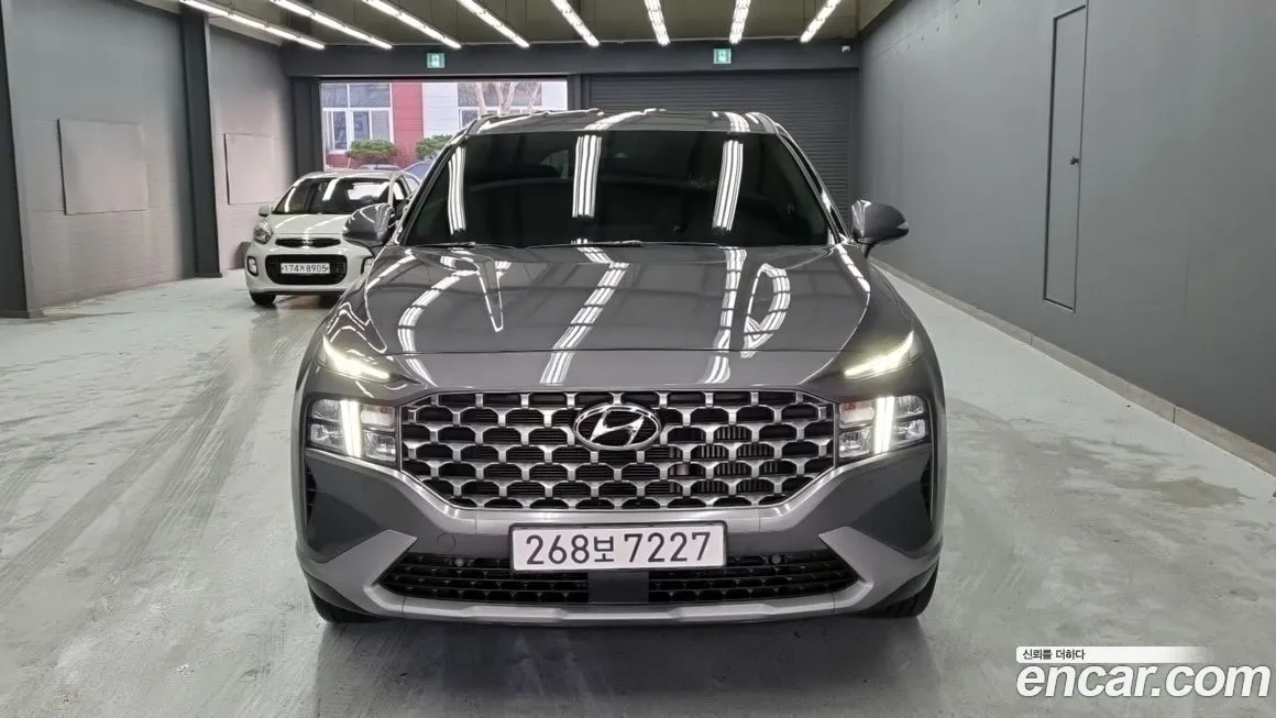 Hyundai Santafe 2023 из KR, фото 3