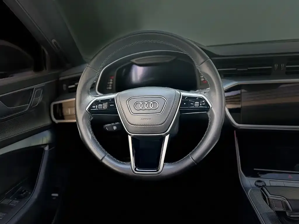 Audi A6L 2023 из CN, фото 10