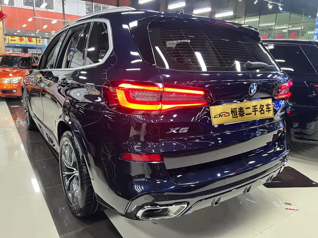 BMW X5 (Import) — фото 4
