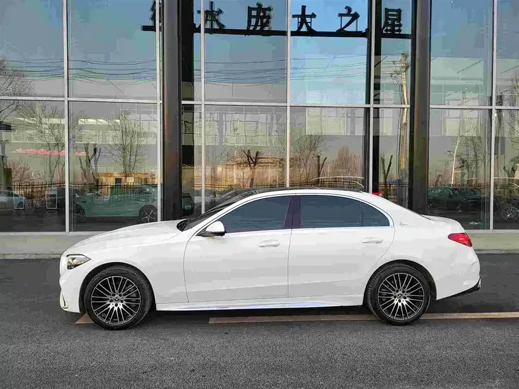 Mercedes-Benz C-Class 2024 из CN, фото 2