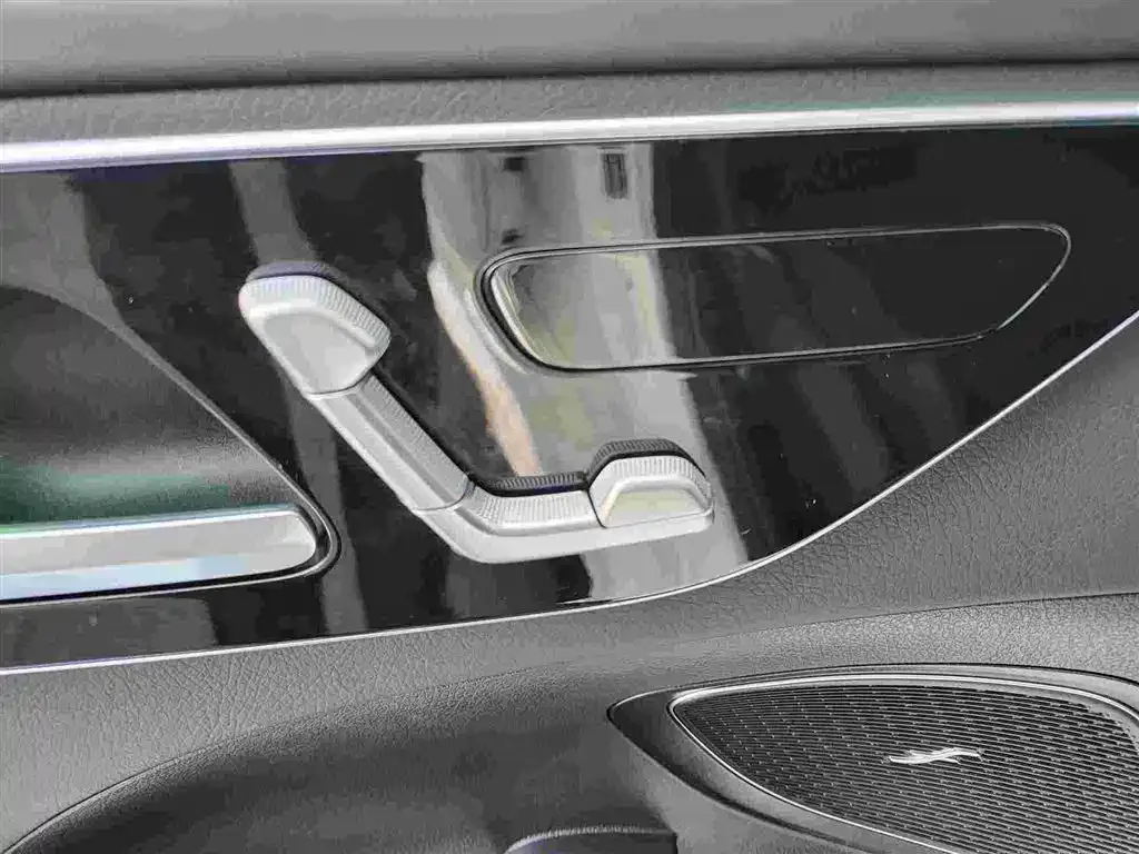 Mercedes-Benz C-Class 2024 из CN, фото 4