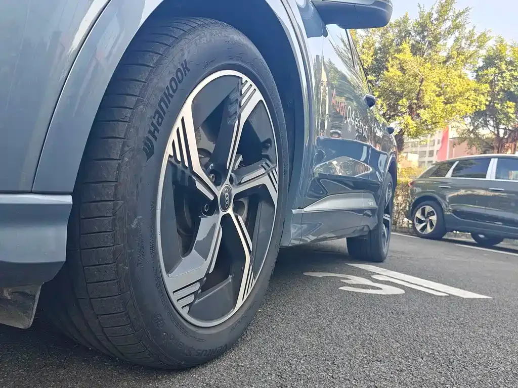 Audi Q4 e-tron 2024 из CN, фото 7