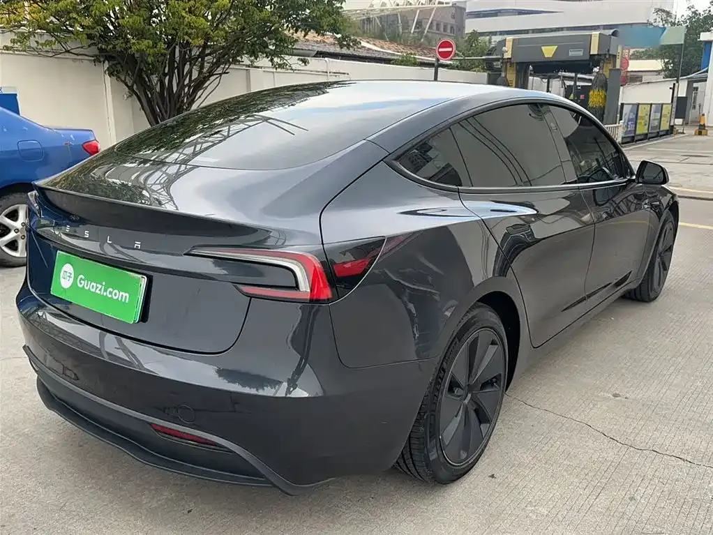 Tesla Model 3 2024 из CN, фото 9