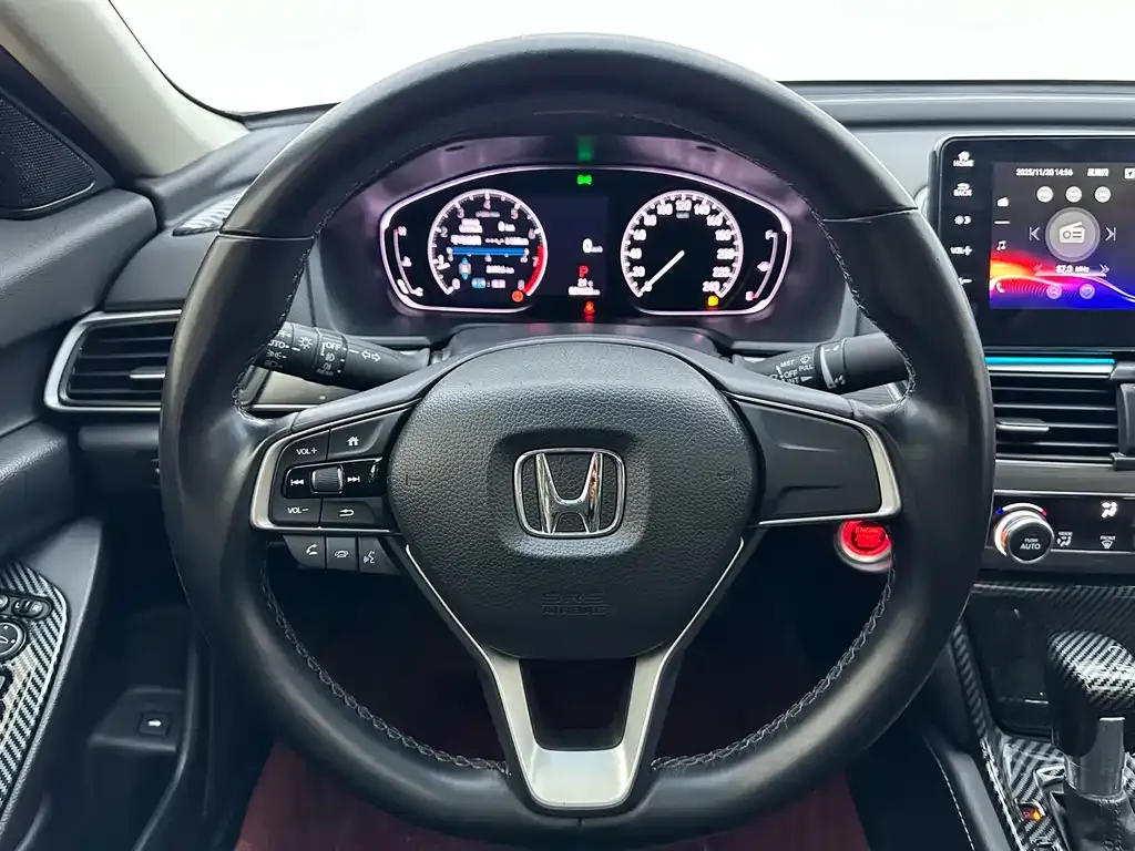 Honda Accord 2023 из CN, фото 7